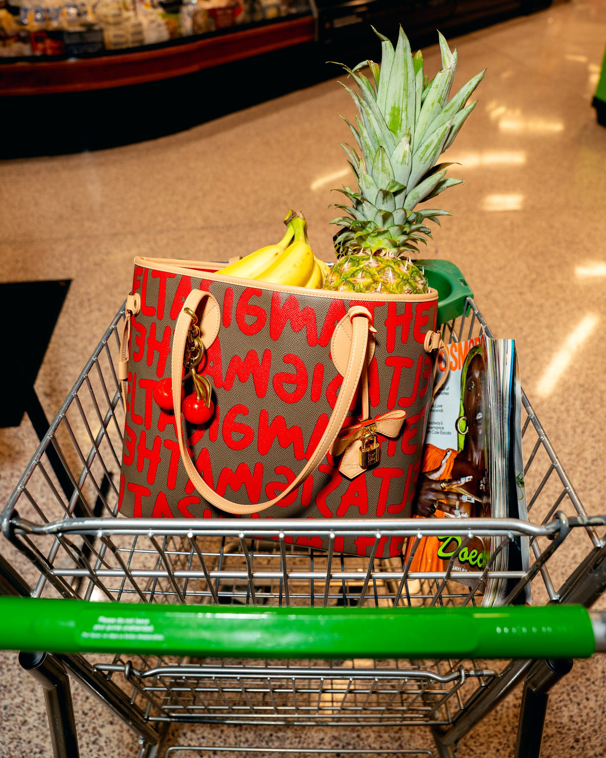 DST Graffiti Shopper Tote